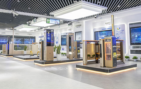 强大的自主研发能力